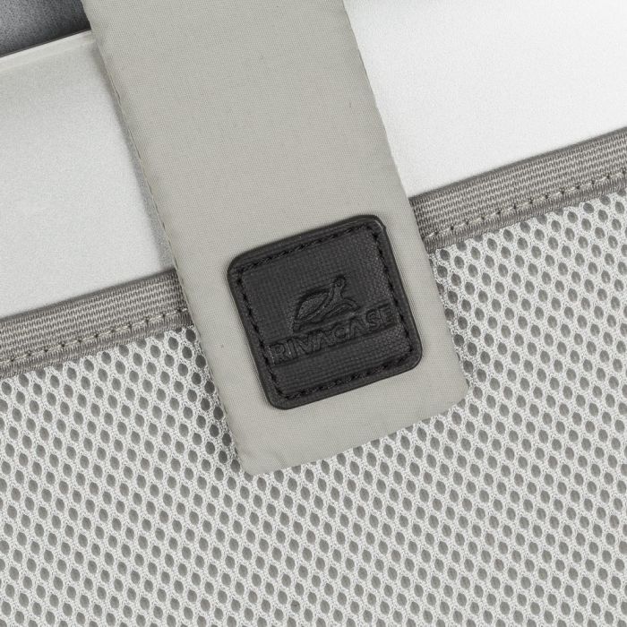 RivaCase torba za prenosnik MacBook Pro in ostale Ultrabooke 13.3 8823 črna