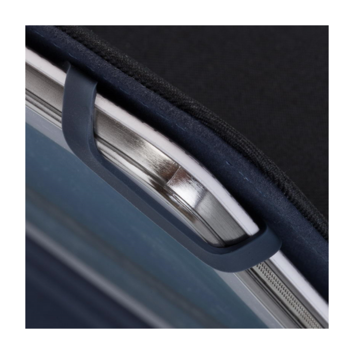 RivaCase črna torbica za tablico 9.7-10.5 3317 black