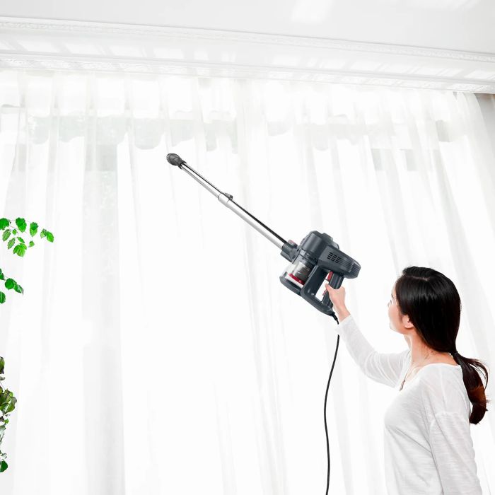 Ufesa žični pokončni sesalnik Tropical 600W