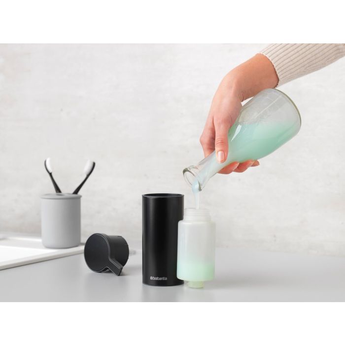 Brabantia posodica za milo mat črna