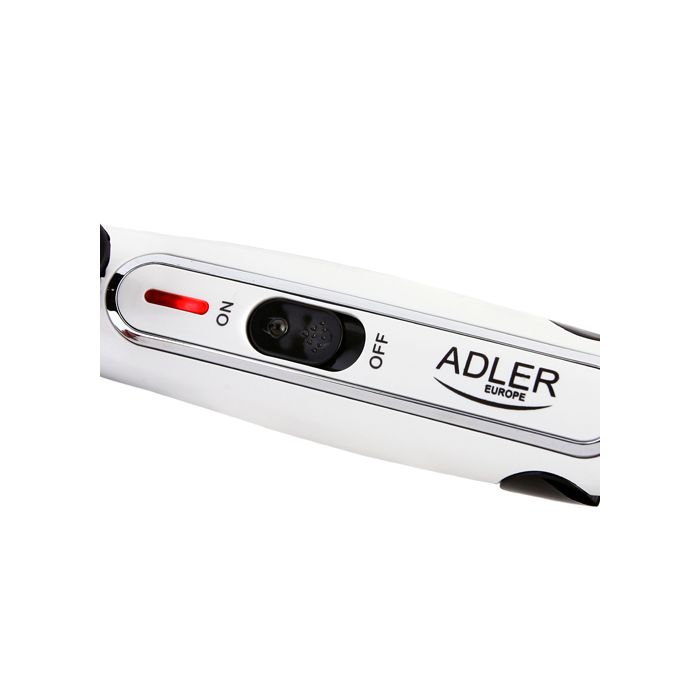 Adler ravnalec las in kodralnik v enem AD2104