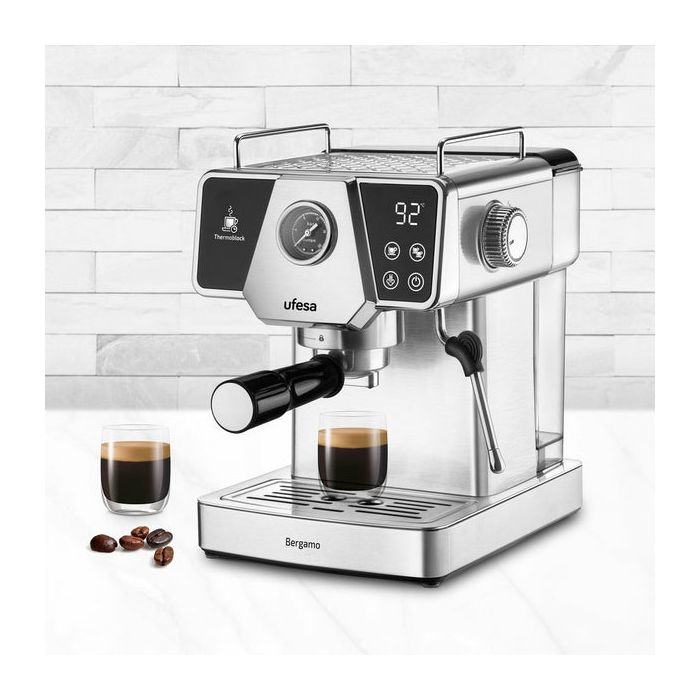 Ufesa UFESA Bergamo espresso aparat za mleti kavni prah, 20 barov pritiska, z manometrom, Thermoblock ogrevanjem in penilcem mleka